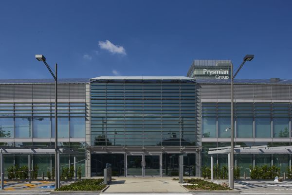 La facciata principale dell’headquarters Prysmian Group