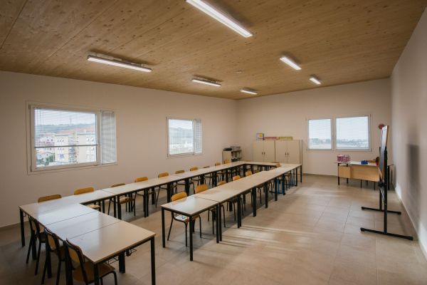 Edilizia scolastica a energia quasi zero in legno lamellare 4