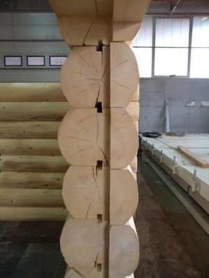 Nordhaus propone edifici realizzati con il sistema in legno massiccio blockhaus