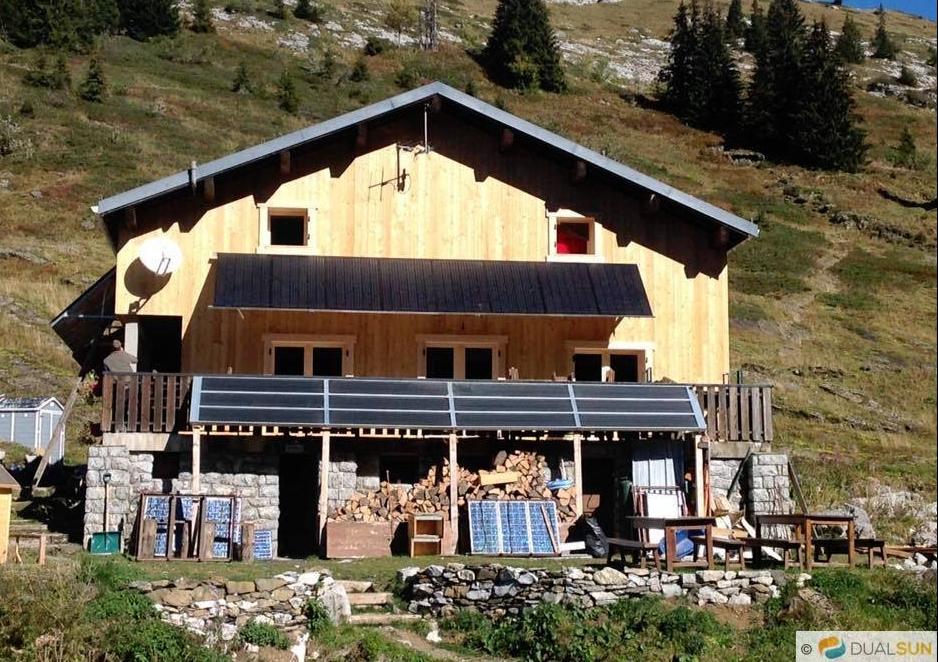 Pannelli fotovoltaici per il rifugio in montagna 1