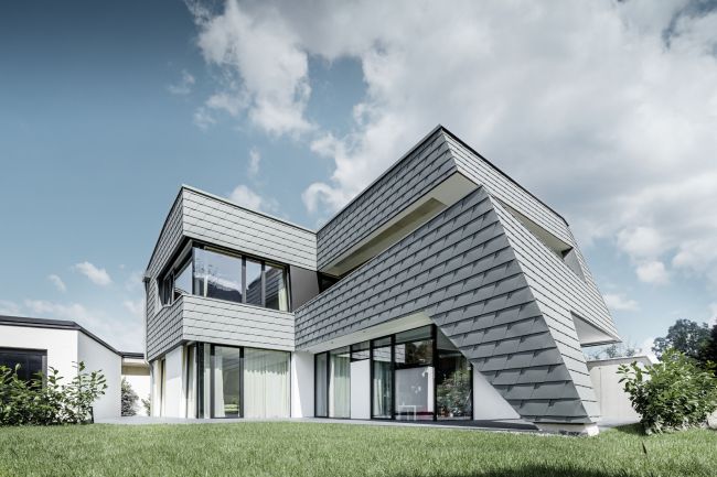 Scandole Prefa per il rivestimento di una villa efficiente realizzata in Austria