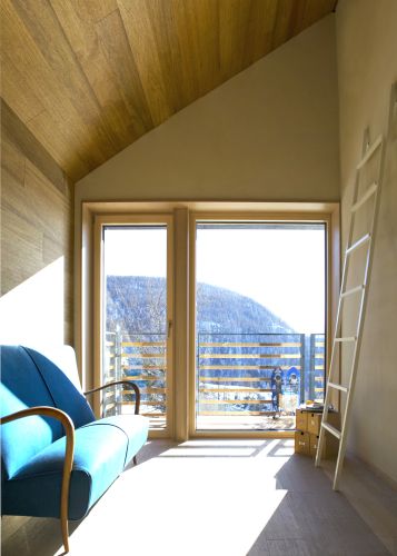 Panorama mozzafiato di Casa UD realizzata in Valle D'Aosta