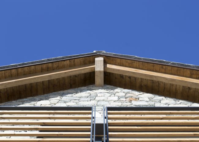 Solo materiali naturali per Casa UD realizzata in Valle d'Aosta