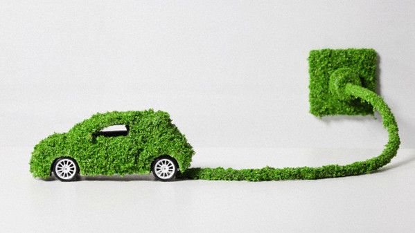 I vantaggi ambientali ed economici delle auto elettriche