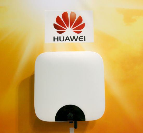 Inverter ibrido monofase di Huawey