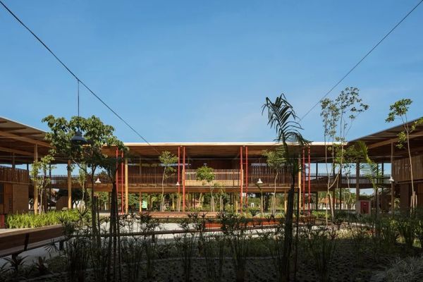 Scuola sostenibile in Brasile realizzata con materiali locali