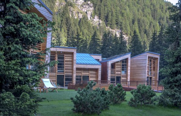 CampZero, nuova struttura alberghiera tra design e natura