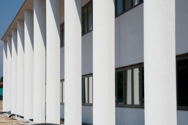 Pannelli per edifici industriali Magnetti Building che abbattono gli inquinanti 