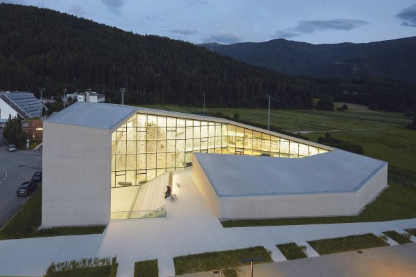 Palestra scolastica di arrampicata di Brunico