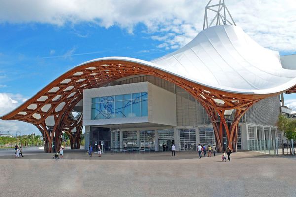 Centre Pompidou Metz con tetto in legno