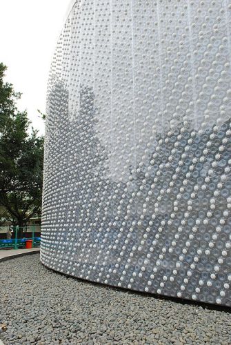 EcoARK a Taiwan, costruito con 1 milione di bottiglie di plastica
