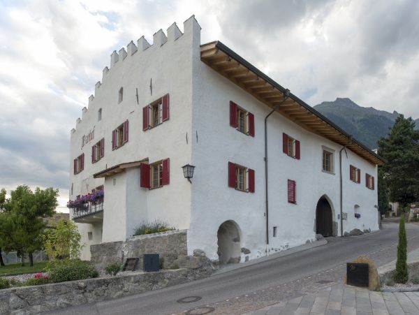 Soluzioni Hoval integrate ad alto risparmio energetico e a minimo impatto ambientale per un maso in Trentino