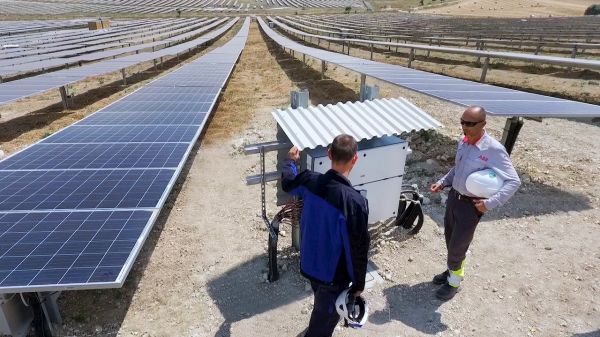 Inverter di stringa PVS-175 di ABB per il nuovo parco fotovoltaico di Naro 