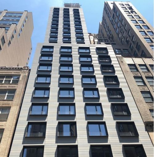 211W29: passive house di 24 piani nel cuore di Manhattan