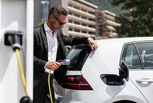 Neogy, servizi di ricarica per le auto elettriche