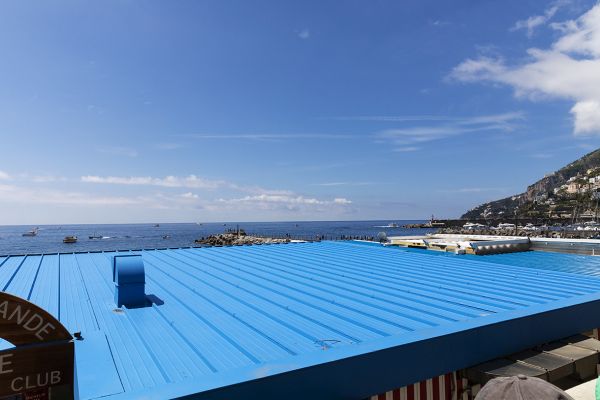 Thermogel Metal per la riqualificazione della terrazza del ristorante Marina Grande ad Amalfi