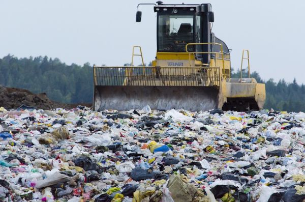 In Italia troppi rifiuti, riprende la crescita della produzione
