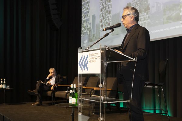 L'architetto Stefano Boeri alla conferenza stampa Vaillant Italia