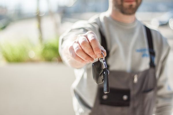 Noleggio auto a lungo termine e vantaggi per l’ambiente