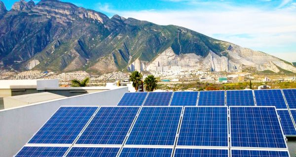 Italia prima nel mondo per il contributo del fotovoltaico nel mix energetico 1