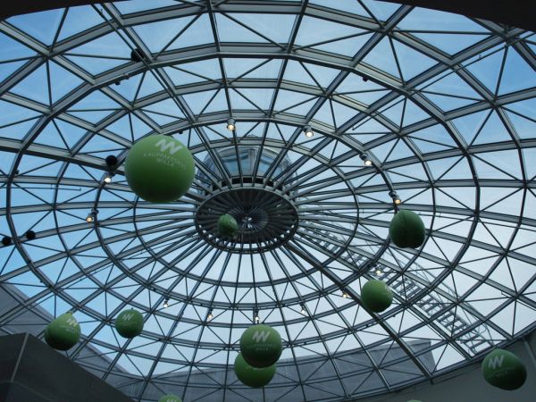 Pilkington Suncool™ 70/35, massime performance per il controllo solare 2