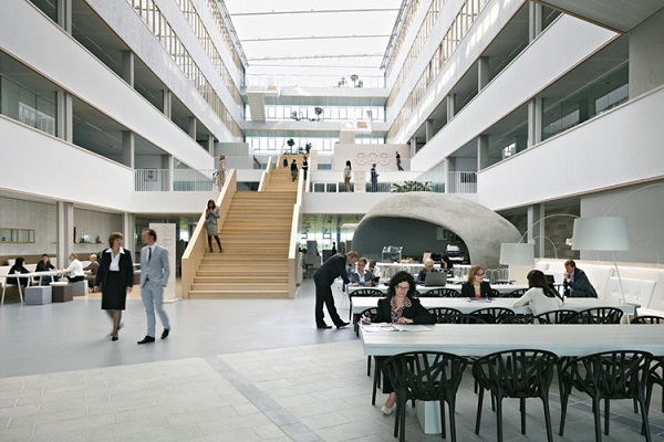 Hall di incontro centrale