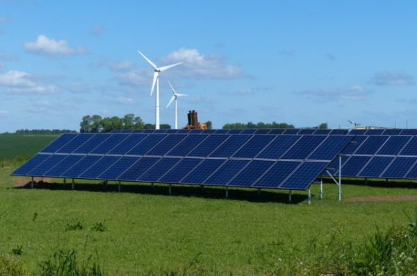 Il 2017 inizia con segno + per le installazioni di fotovoltaico, eolico e idroelettrico 1