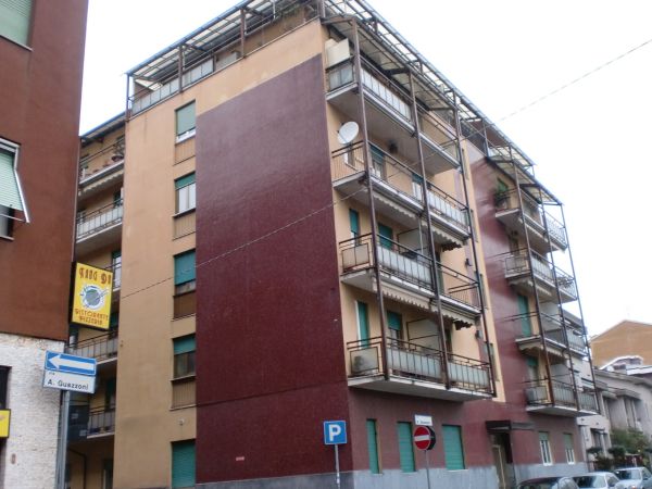 Caldaia a pellet pelletfire plus per un condominio di milano Stufa a pellet in condominio