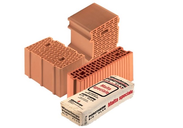 Porotherm BIO PLAN è la gamma di blocchi laterizi rettificati per murature di Wienerberger