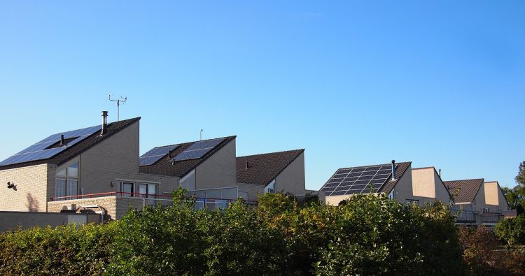 Fotovoltaico e architettura: gli edifici solari più innovativi