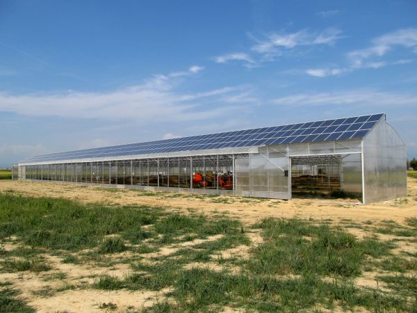 Serra fotovoltaica a Buronzo realizzata con Inverter SMA