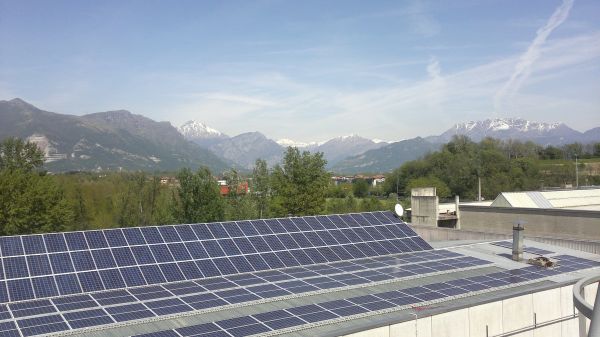 Pannelli fotovoltaici per il gruppo tessile Limonta