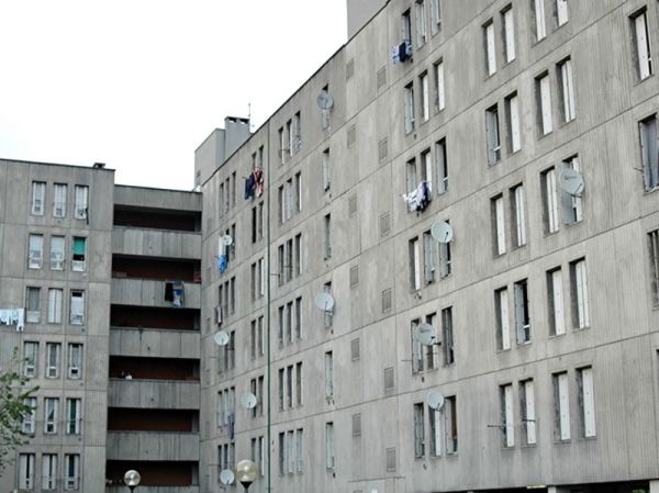 Riqualificazione energetica e risanamento dall’amianto per le case Aler della Lombardia