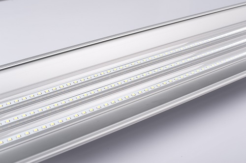 Plafoniere a  LED Lineari  – 150 cm Trio