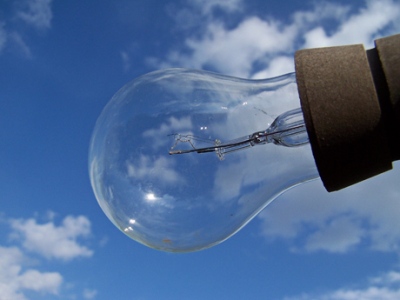 Fornitura energia elettrica per le imprese, come scegliere il fornitore più adatto