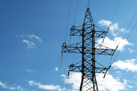 Trend positivo per i consumi di energia. Fotovoltaico all’8,6%
