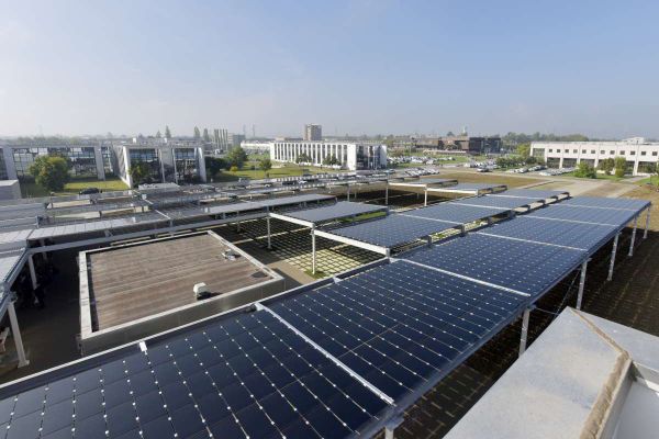 Inaugurata la piazza - giardino fotovoltaica all'Università di Parma