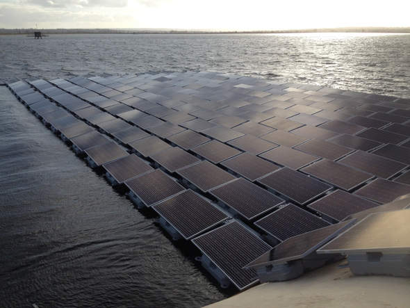 A Londra il più grande impianto fotovoltaico galleggiante