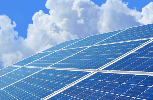 Il fotovoltaico più economico dell’eolico e del carbone