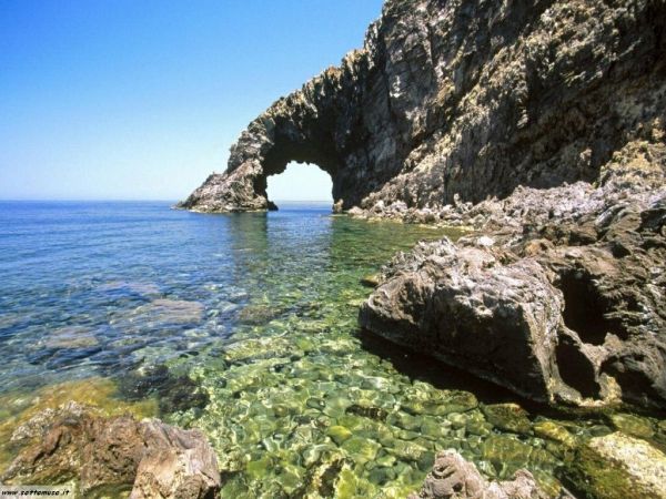 Isole minori 100% rinnovabili? Si!