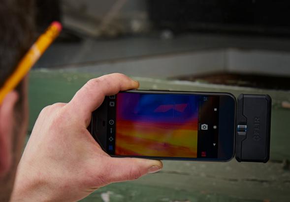 Termocamere di terza generazione FLIR ONE