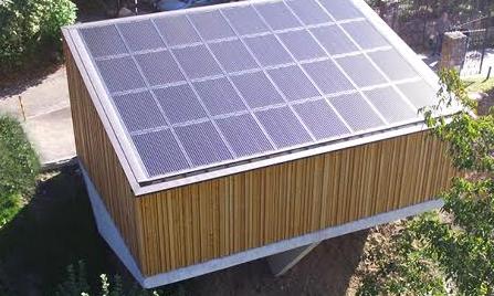 Tetto fotovoltaico con isolamento termico e impermeabilizzazione