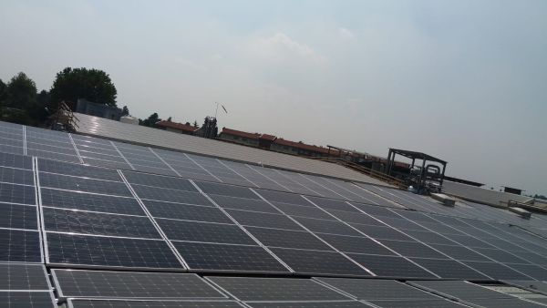 L’affidabilità dei pannelli fotovoltaici Viessmann per l’Industria Chimica Panzeri