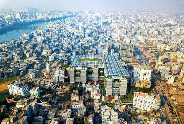 L’Università flottante di Brac in Bangladesh: sostenibilità e produttività