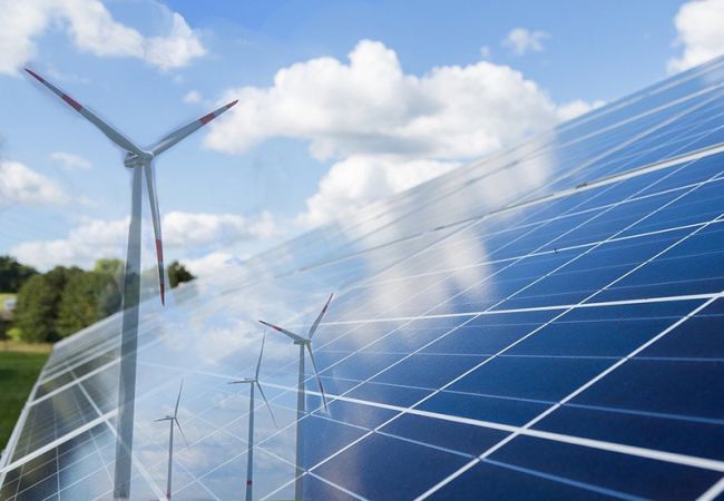 Fotovoltaico ed eolico: ecco le nuove fonti di energia più economiche