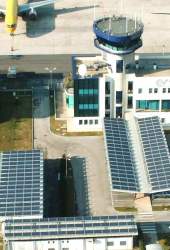 Realizzata ad Ancona la prima torre di controllo fotovoltaica in Europa