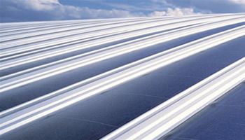 Kalzip AluPlusSolar e Solarclad: tetto fotovoltaico