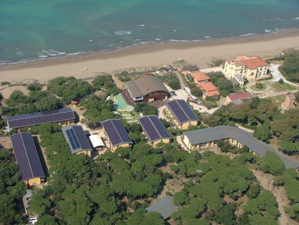 Tecnologia Schüco per Canado, il parco turistico ad energia solare