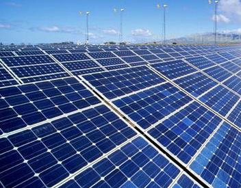 Il più grande impianto fotovoltaico del mondo a Riad
