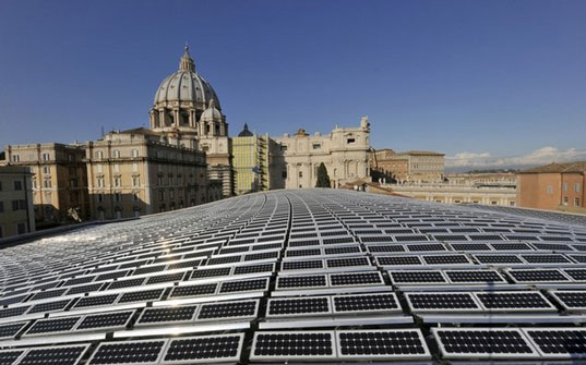 L'impianto fotovoltaico in Vaticano fa risparmiare 310.000 Kg di CO2 4